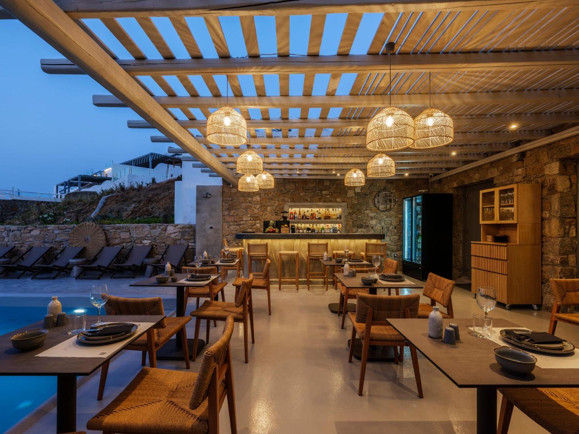 The Mykonist Merchia Beach Villas & Suites Exterior foto