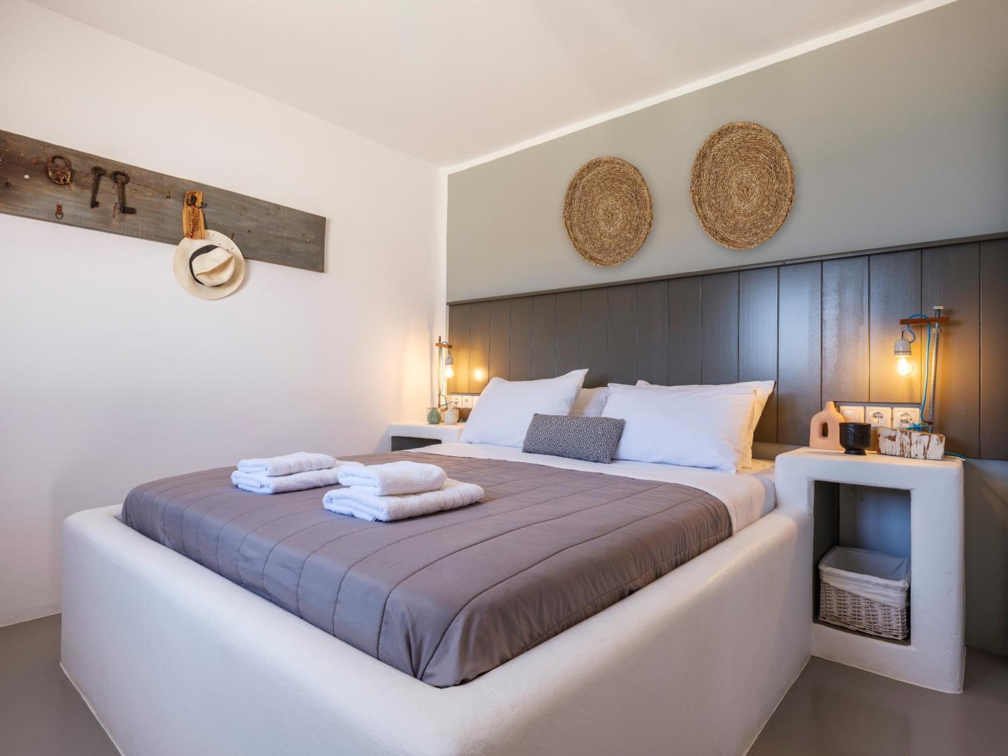 The Mykonist Merchia Beach Villas & Suites Exterior foto