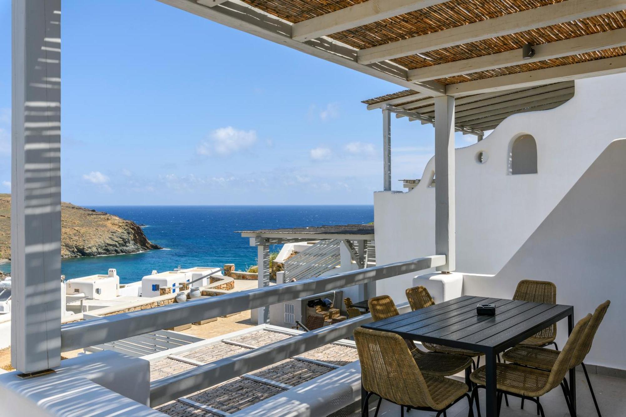 The Mykonist Merchia Beach Villas & Suites Exterior foto