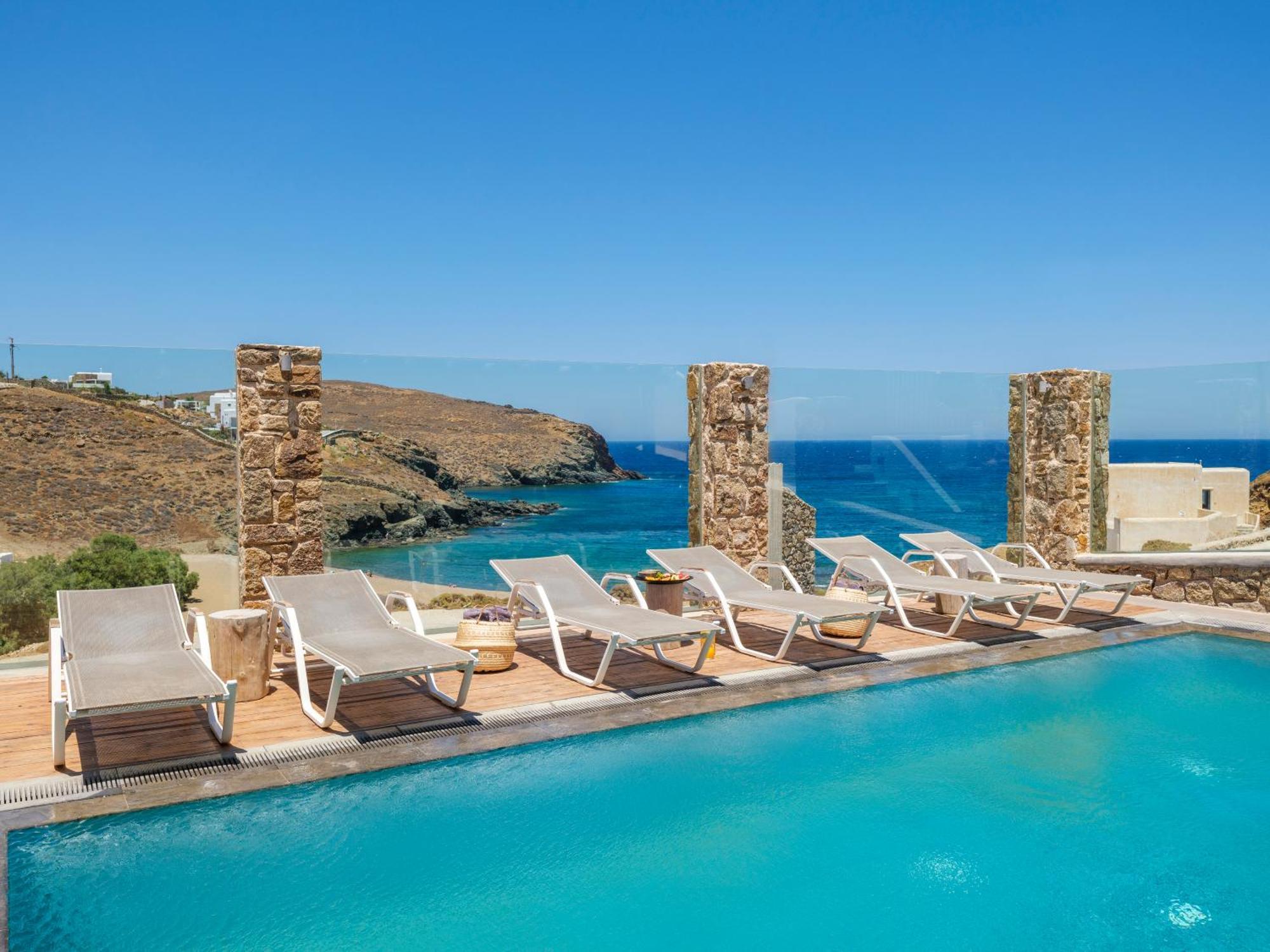 The Mykonist Merchia Beach Villas & Suites Exterior foto